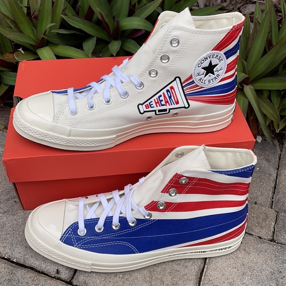 CONVERSE CHUCK 70 HI WMNS 169912C
CHUCK 70 HI
EGRET/RUSH BLUE/UNIVERSITY RED - Picture 4 of 16